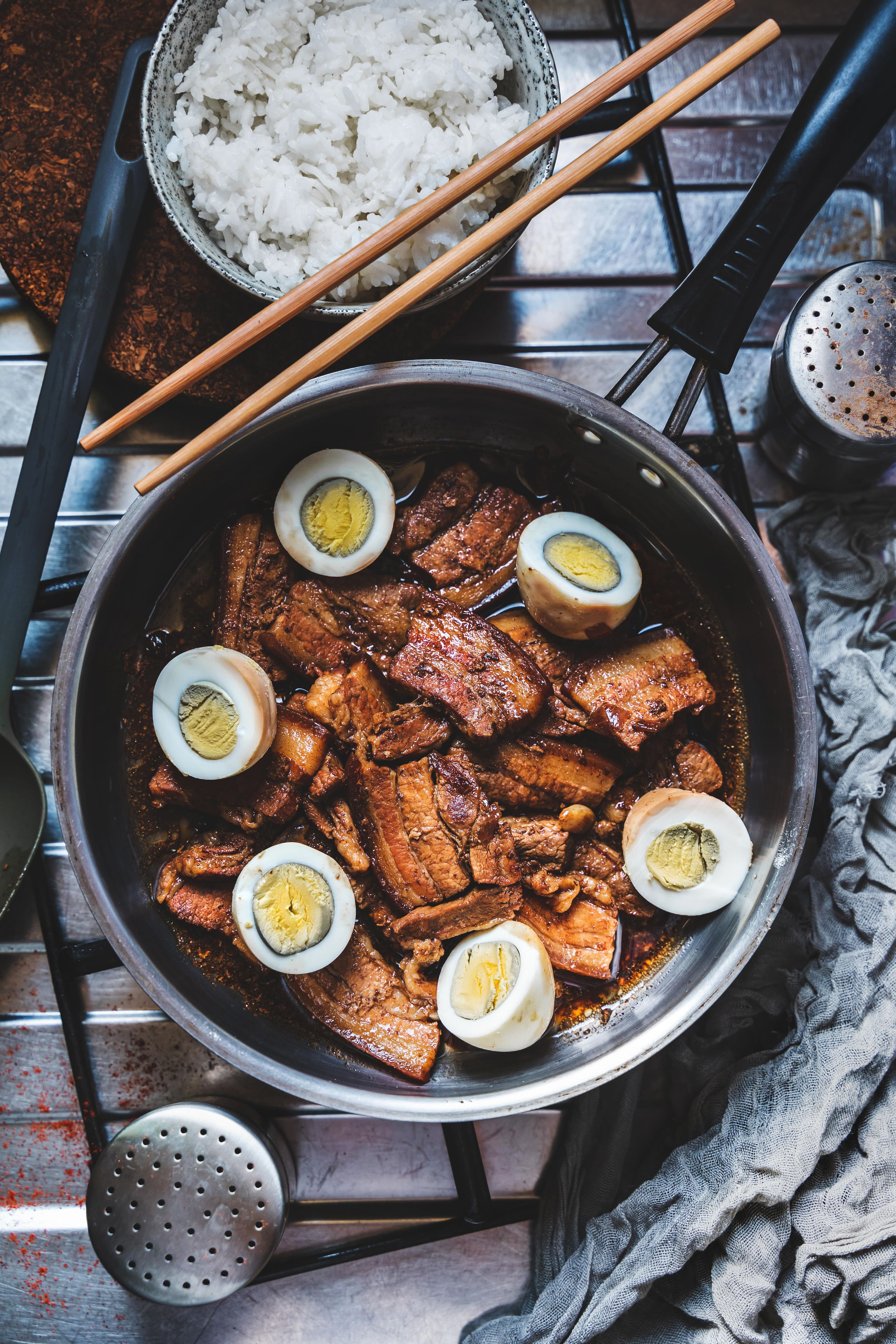 Adobo (Filipino)