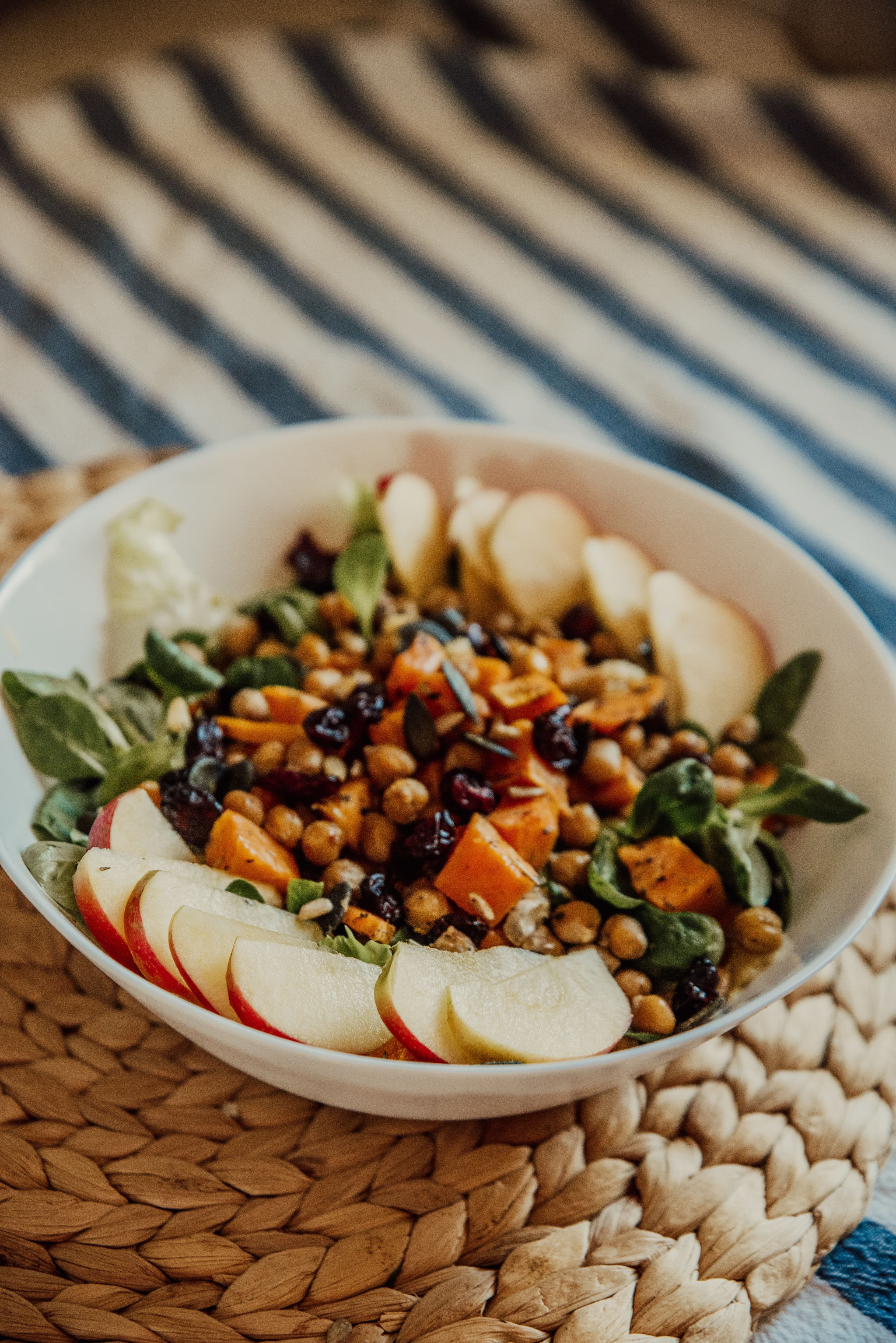 Apple-Spinach Salad