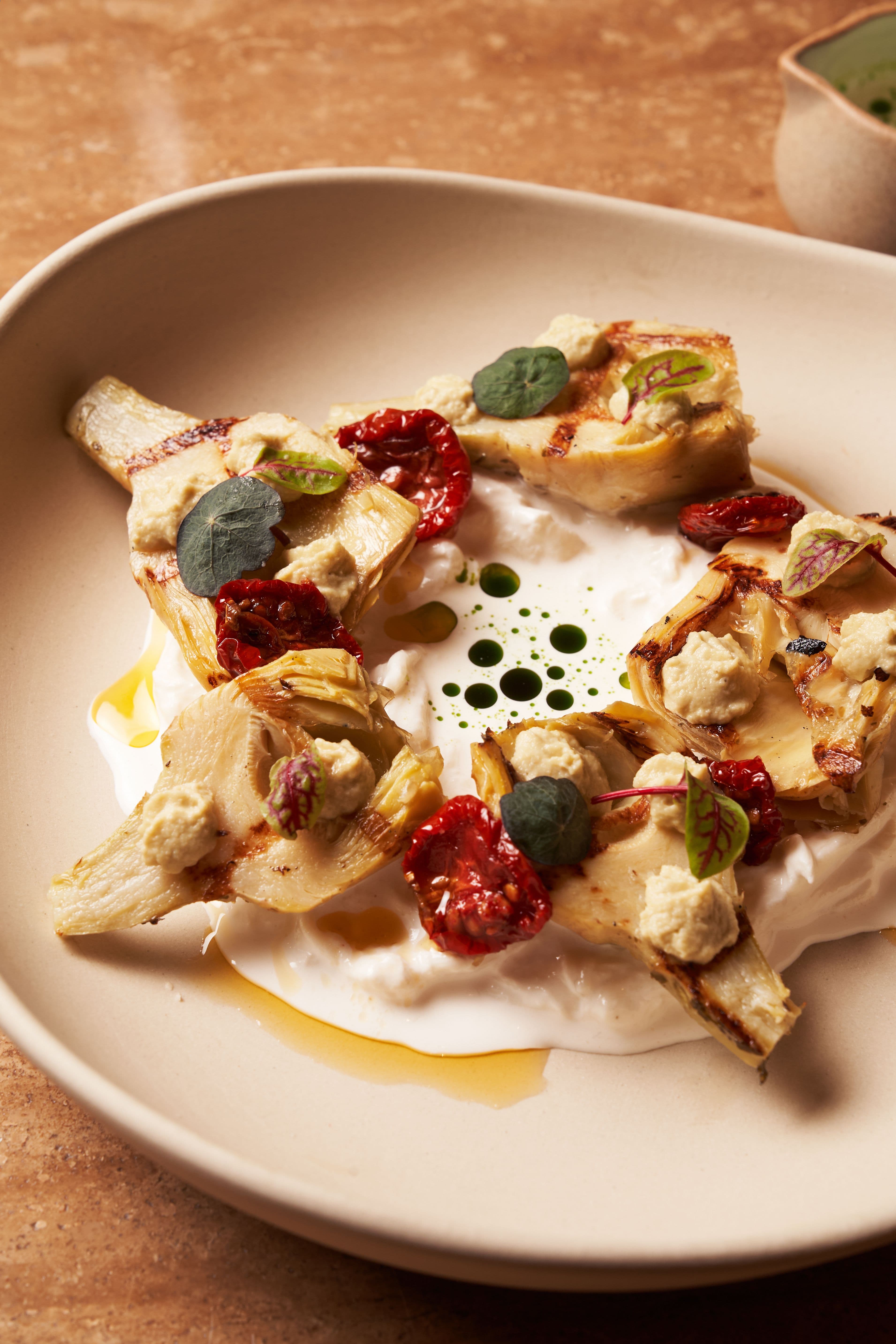 Artichoke croutons with guacamole