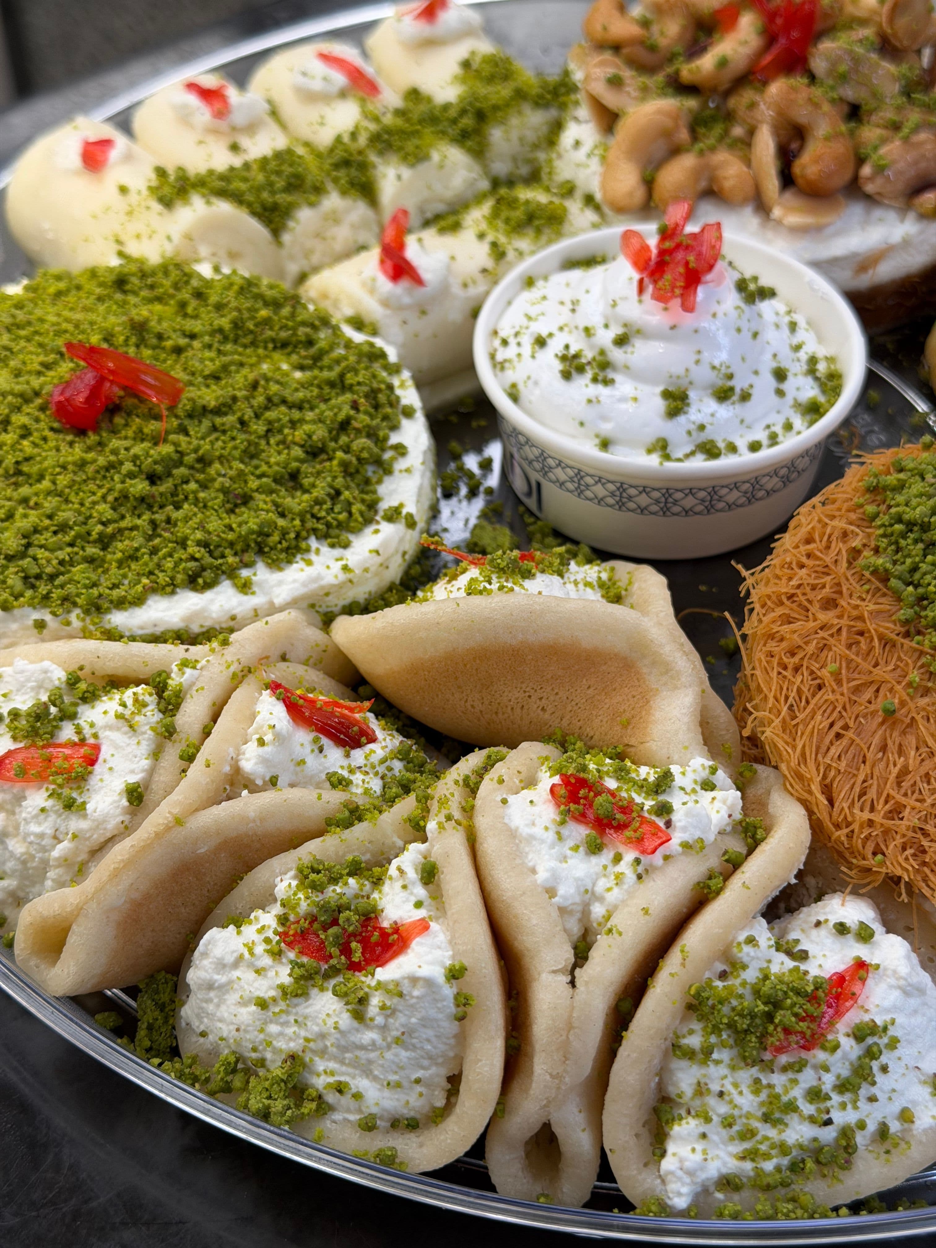 Atayef with Cream