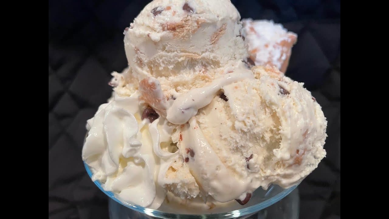 Cannoli Ice Cream