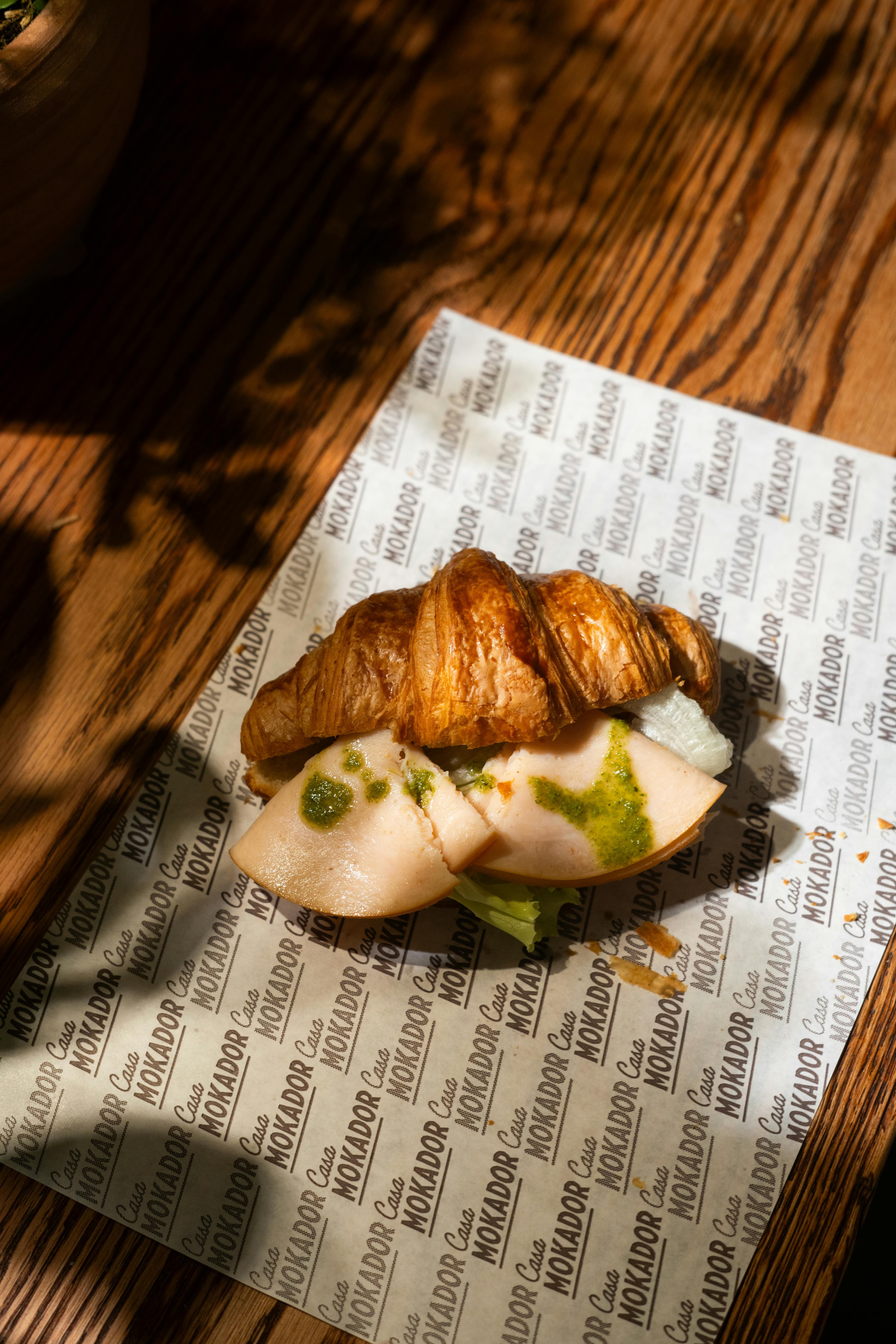 Croissant Poulet Pesto