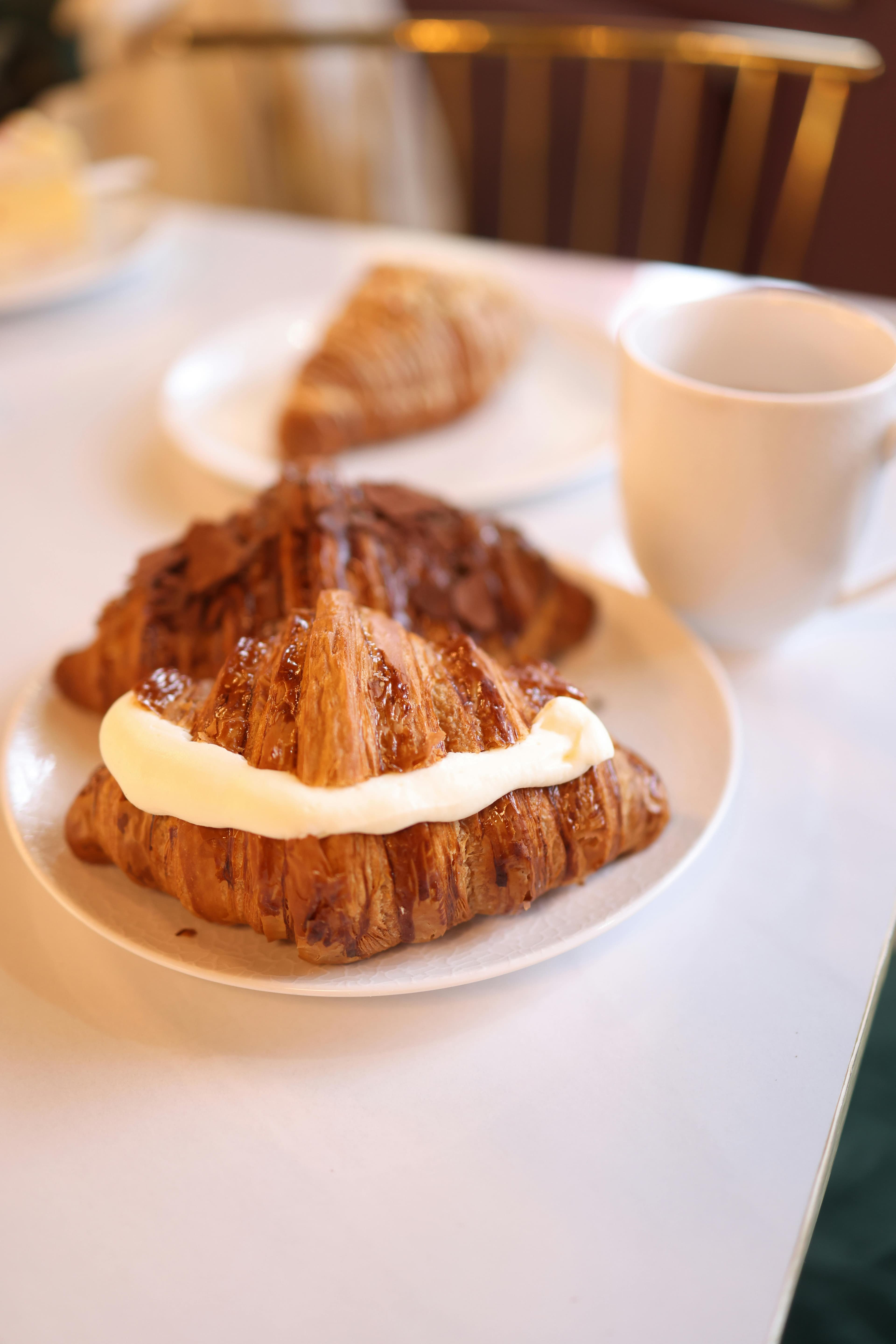 Croissant Tiramisu