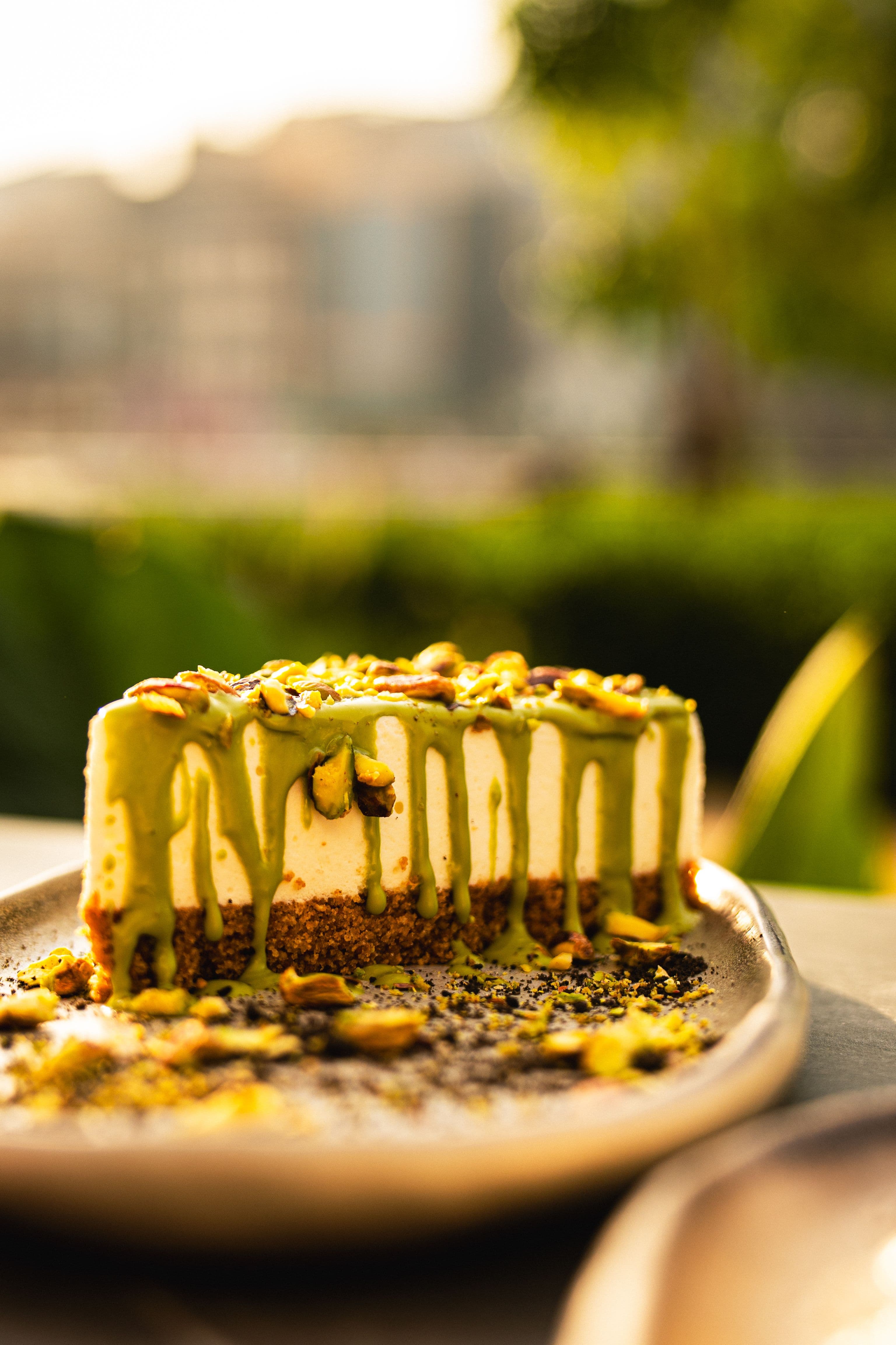 Dubai Pistachio Cake
