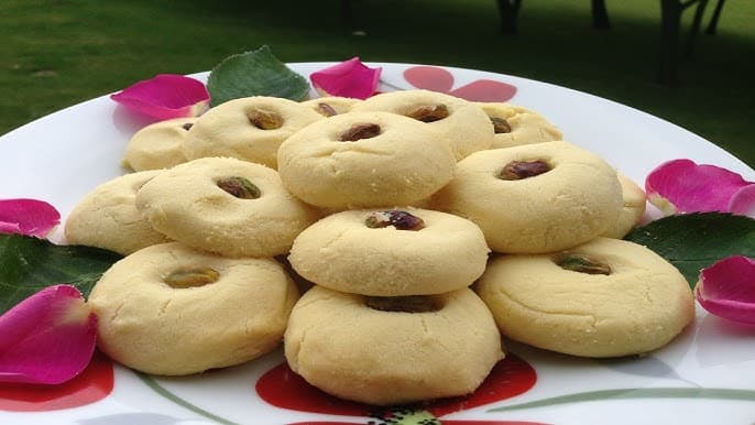 Ghraybeh (Arab Shortbread Cookies)