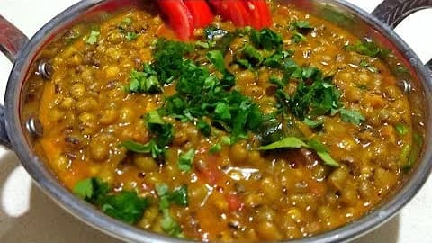 Gujarati Dry Mung Bean Curry