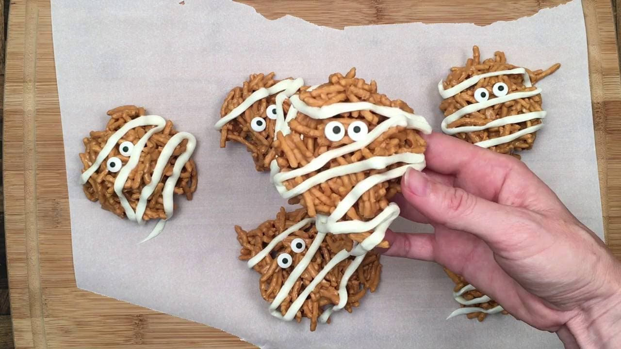 Halloween Haystacks