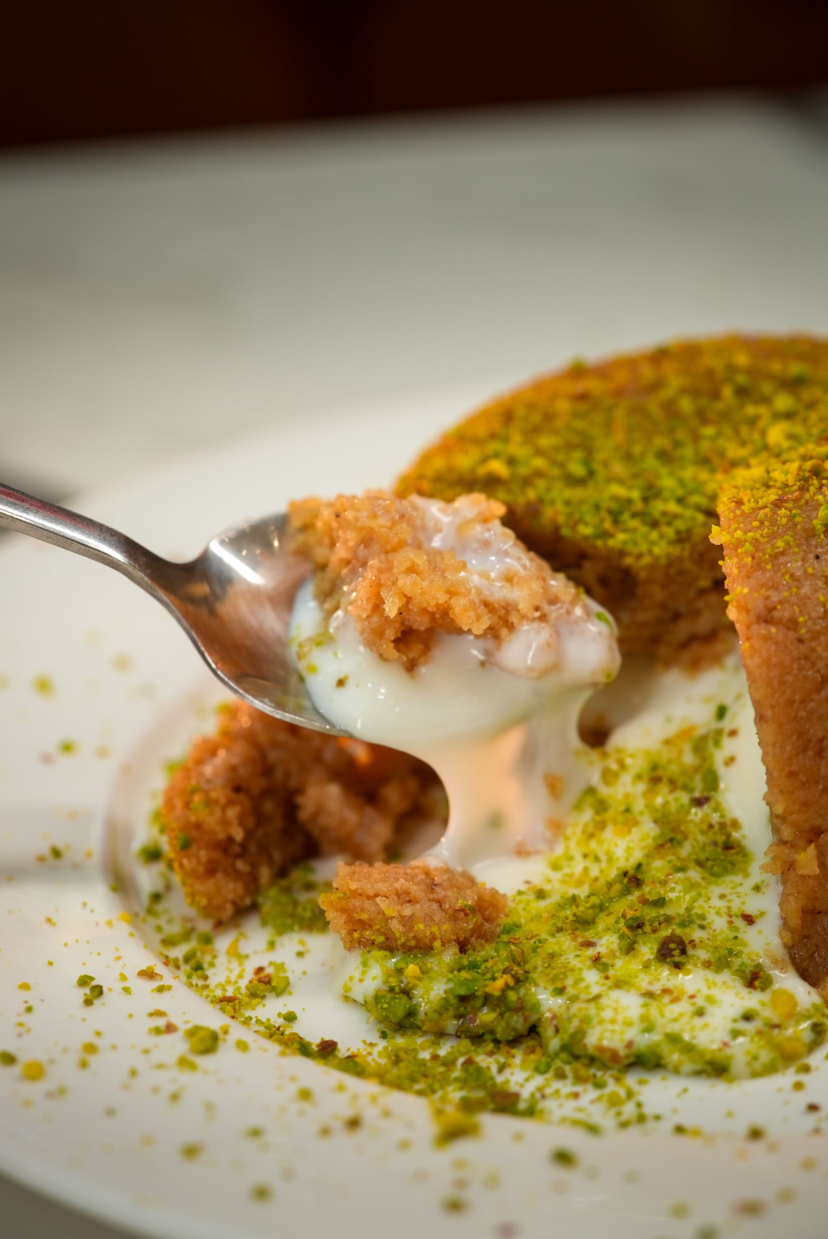 Harissa Masriya (Semolina Date Cake)