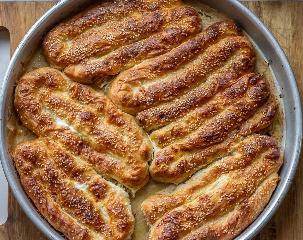 Kol Böreği (Arm Börek)