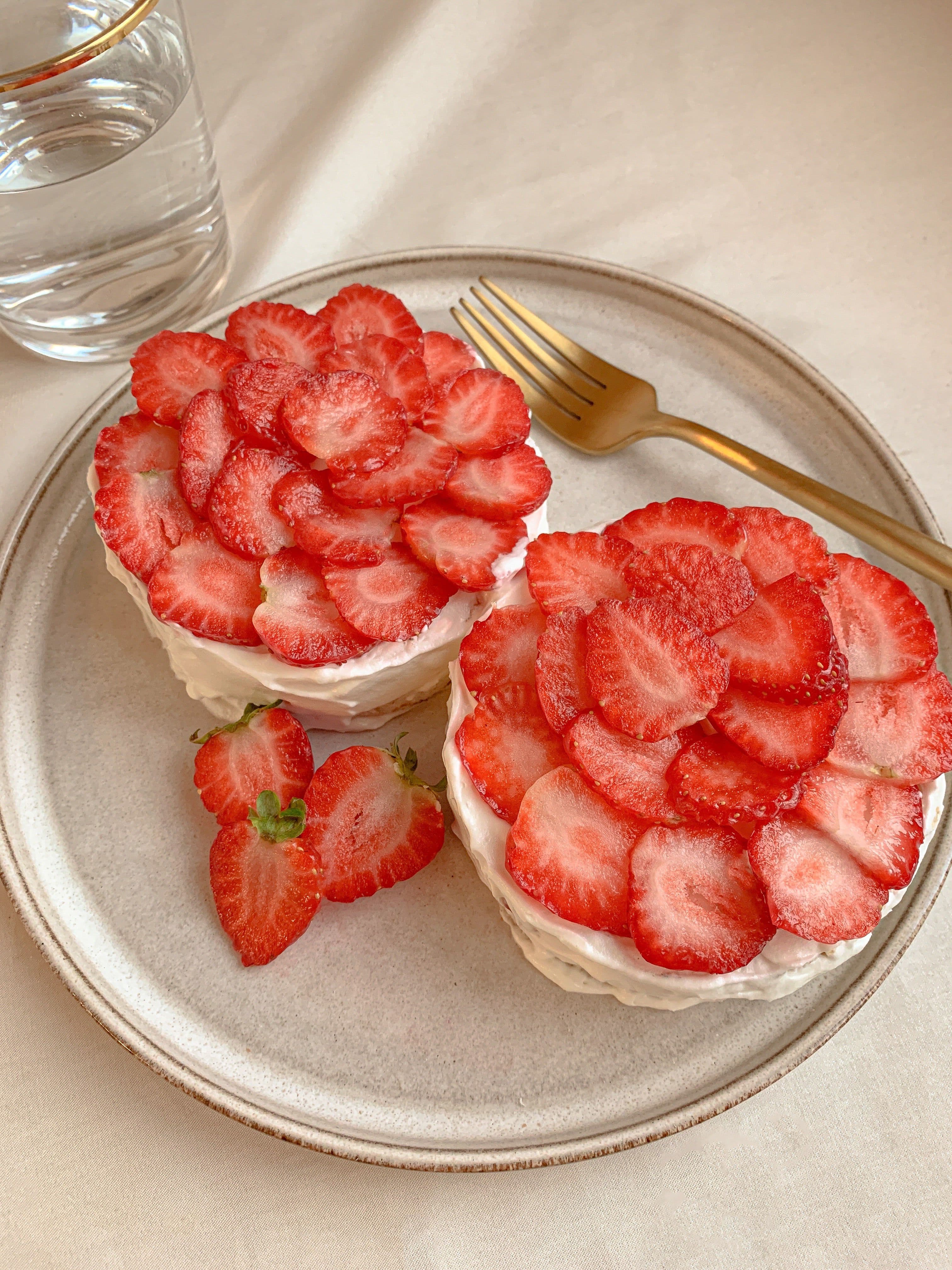 Korean Strawberry Cake (Strawberry Layer)