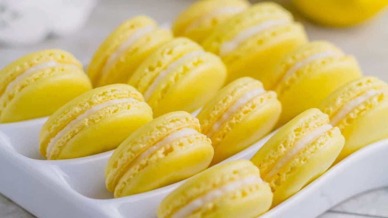 Lemon French Macarons