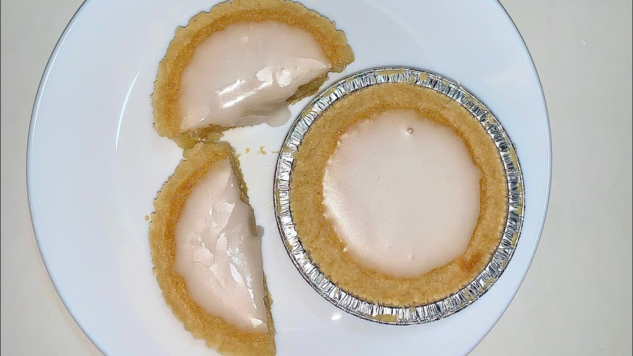 Mazariner (Scandinavian Almond Tartlets)