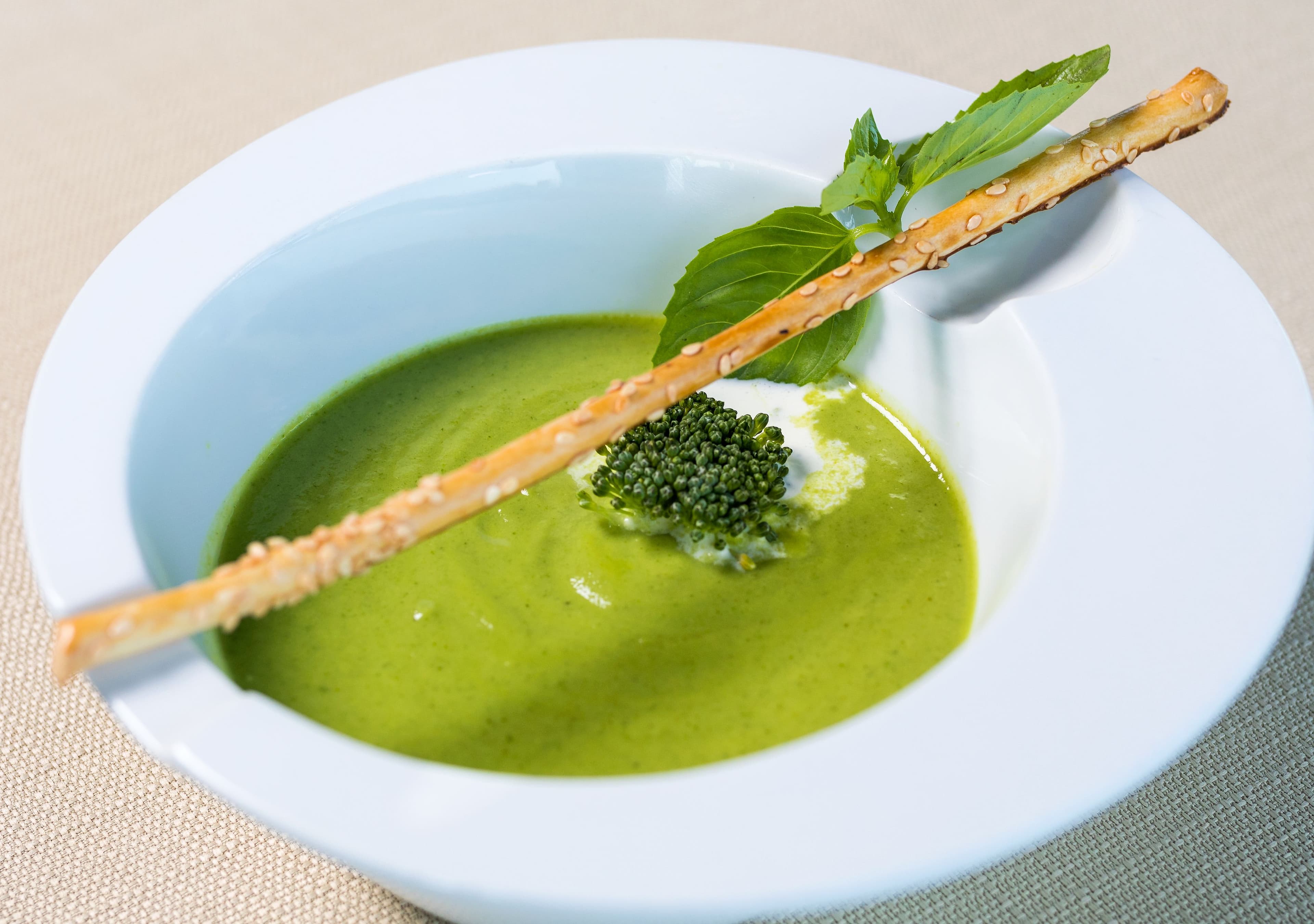 Pea and Spinach Soup