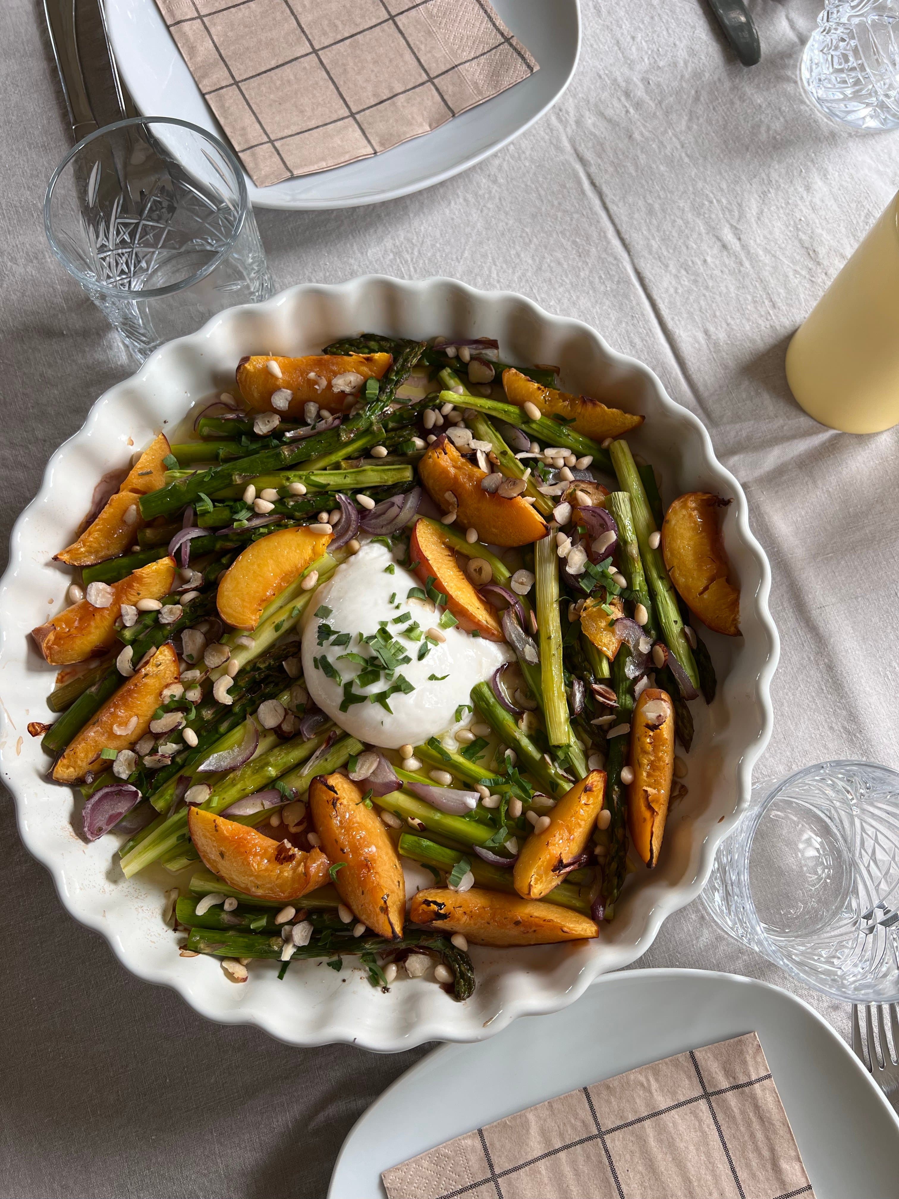 Peach Burrata Salad
