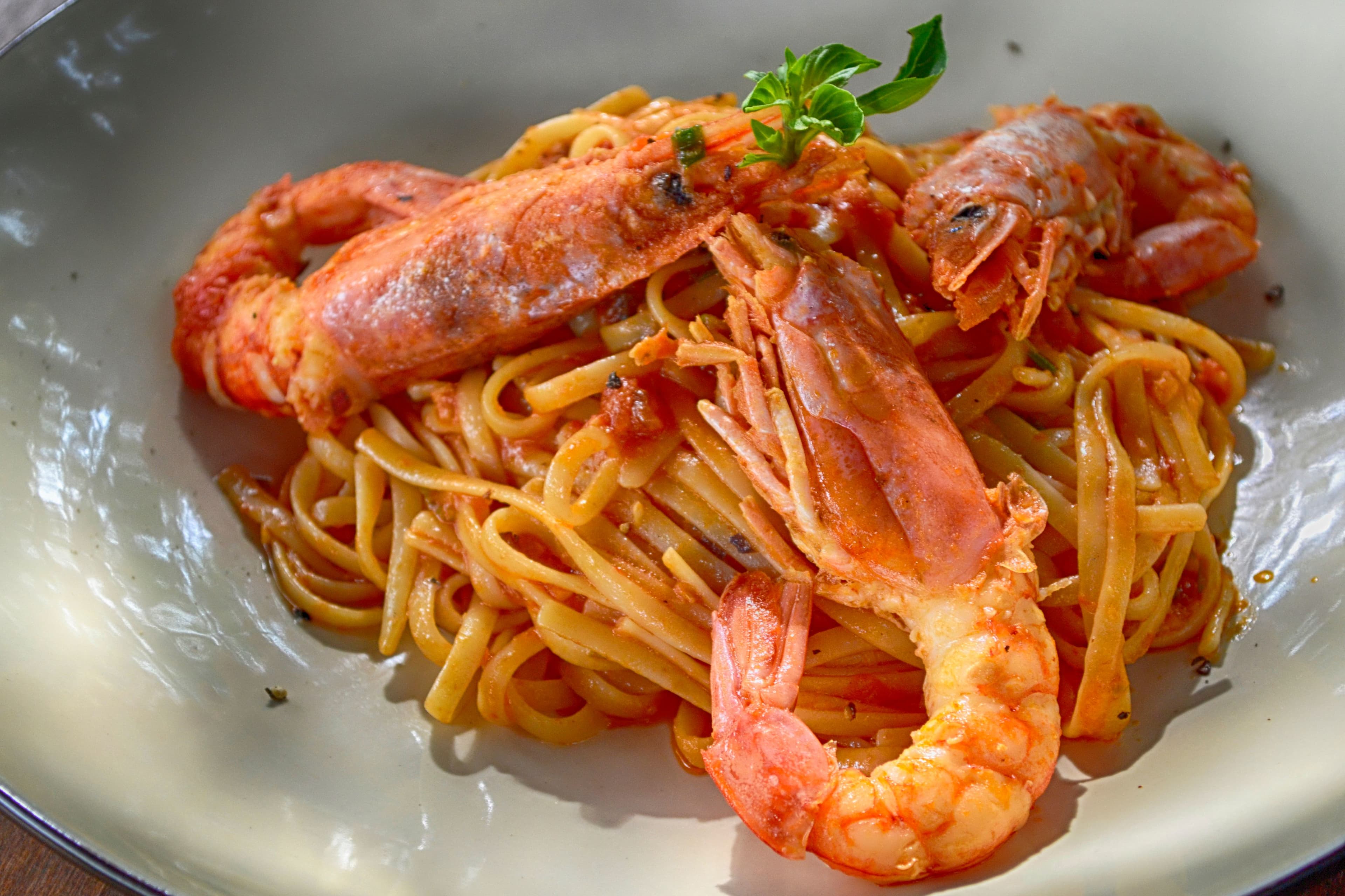 Prawn and Tomato Linguine