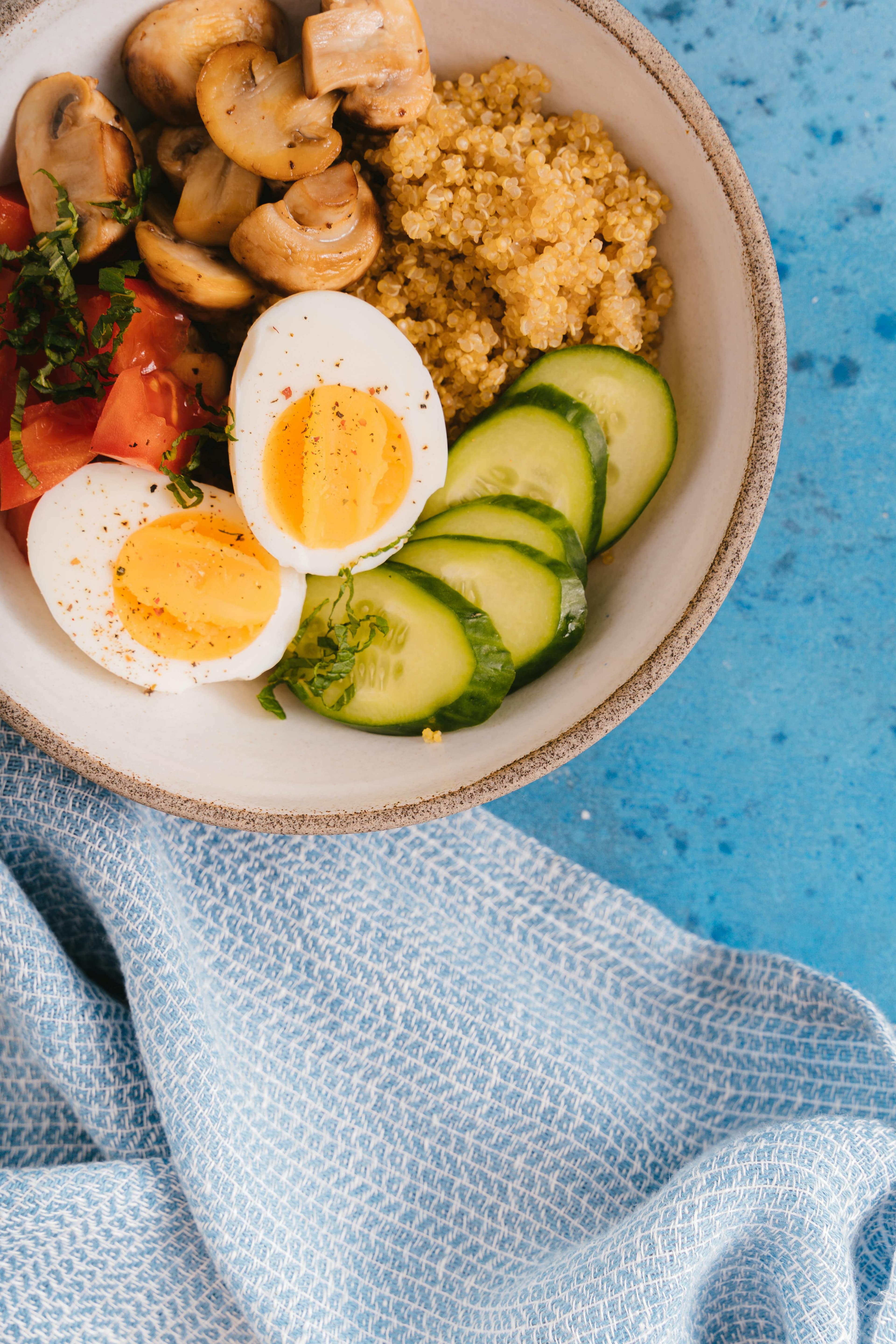 Quinoa Breakfast Bowl