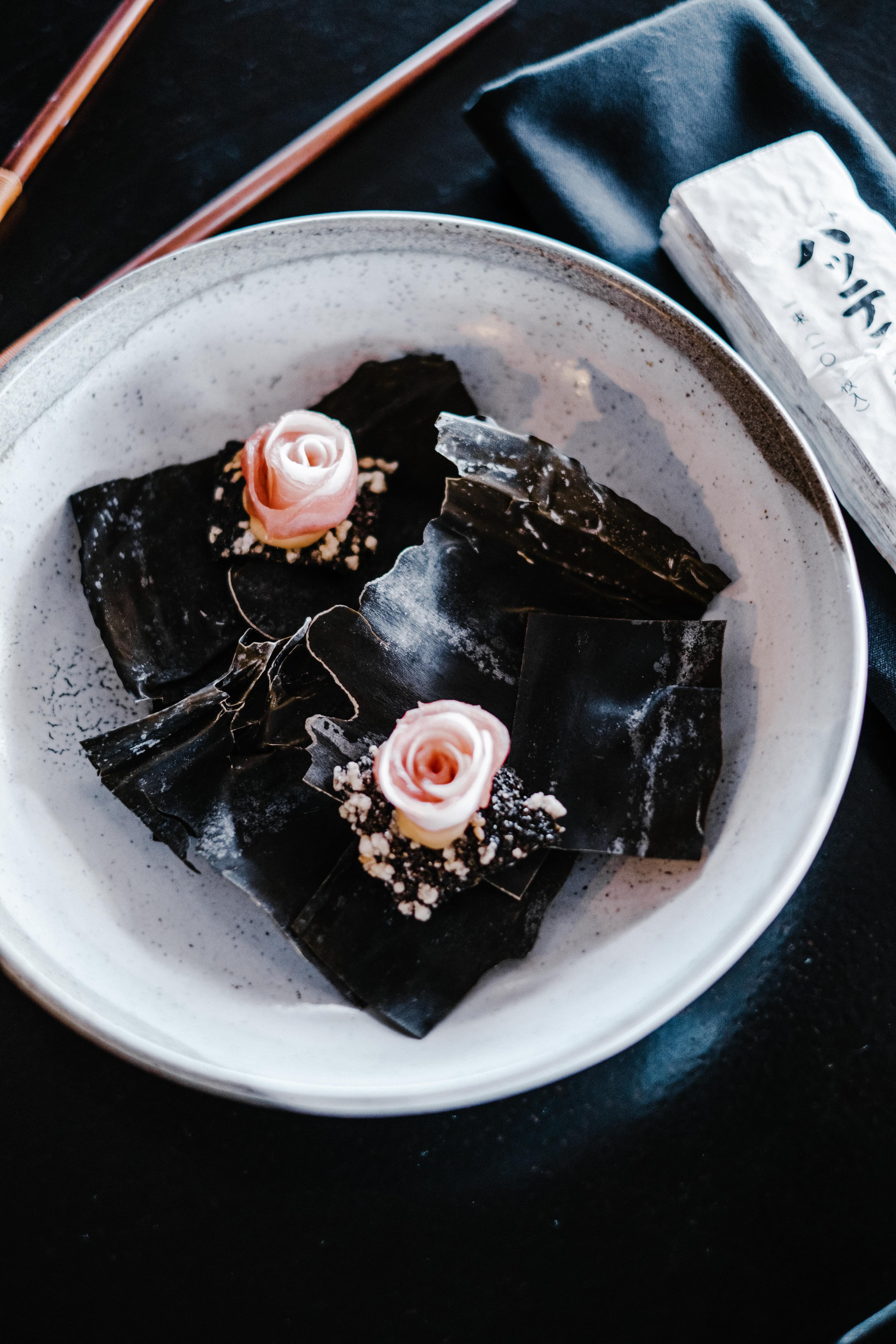 Seaweed Snack Rolls
