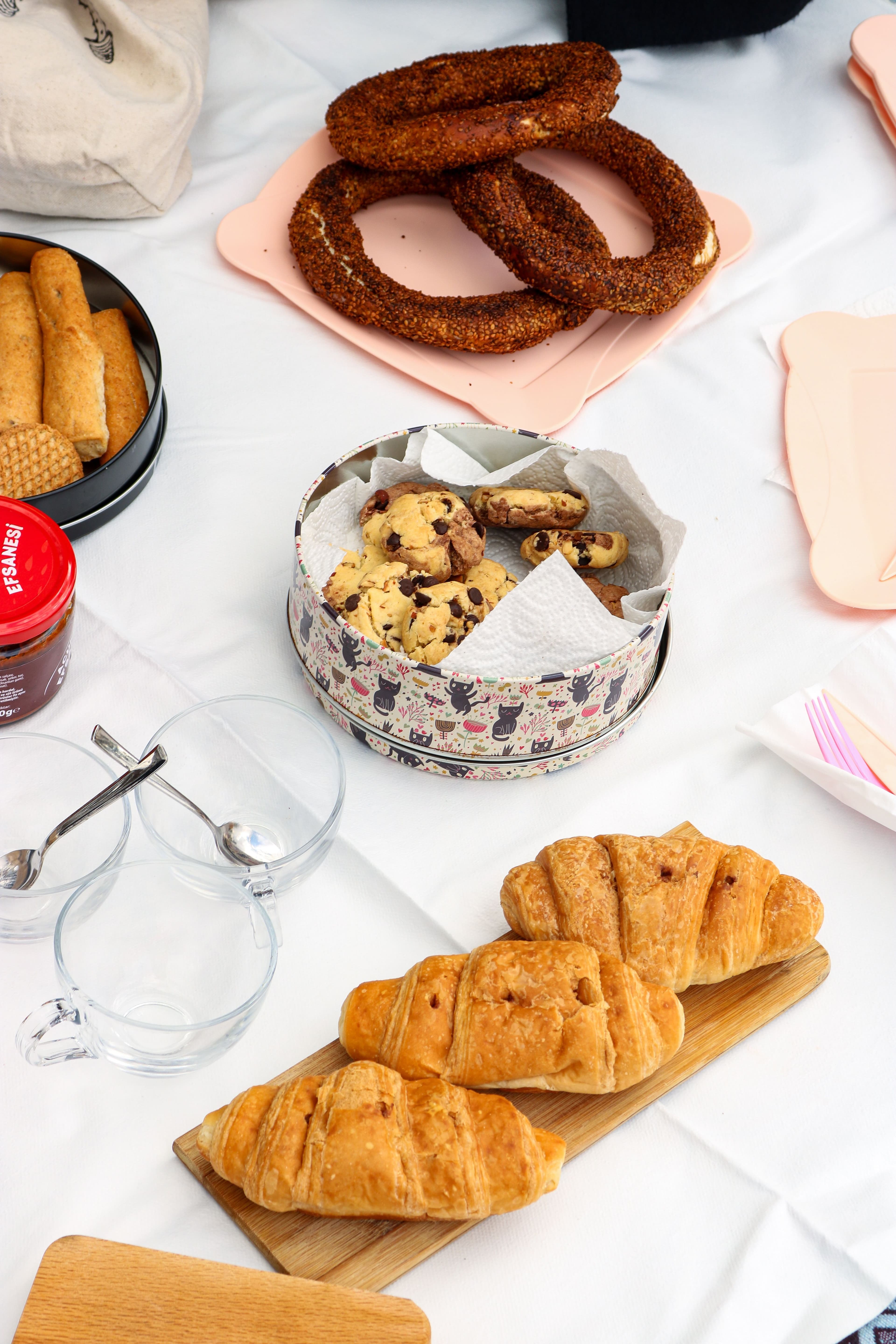 Stuffed Croissant Cookies