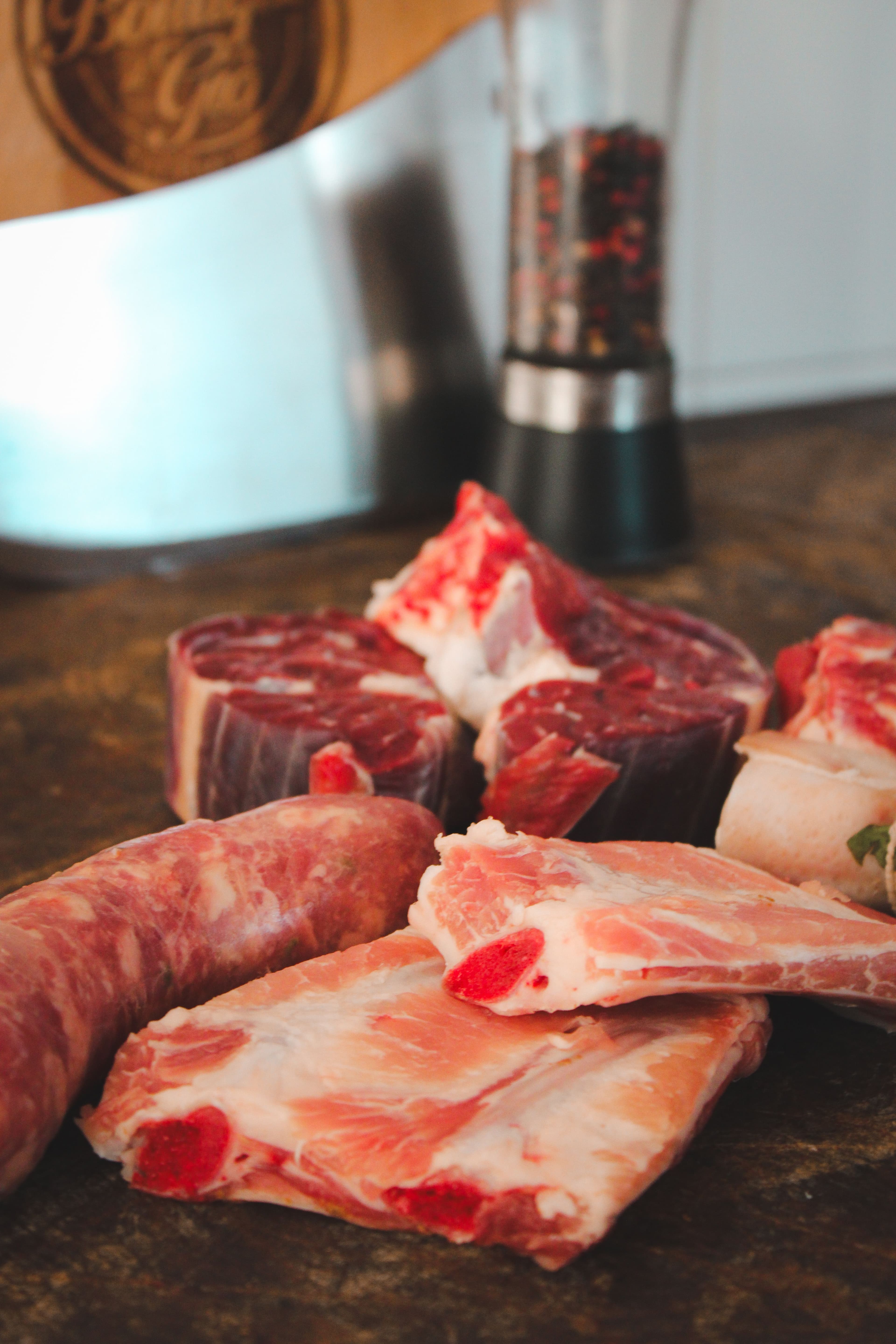 Tere Siga (Raw Meat Platter)